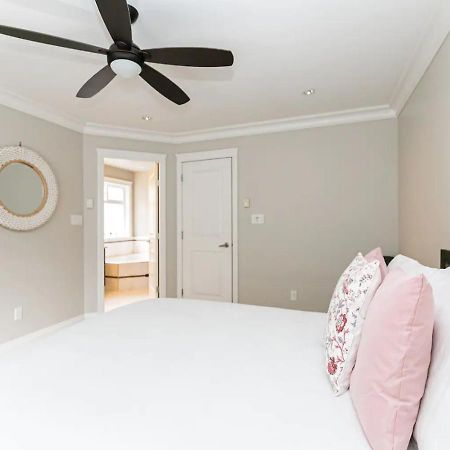 Bellamy Manor Large Home With 5Beds! In Langford Victoria Esterno foto
